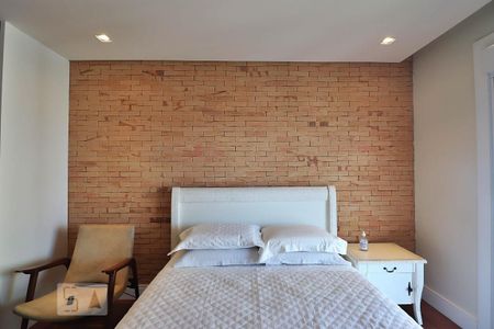 Apartamento à venda com 227m², 3 quartos e 4 vagasSuíte 1