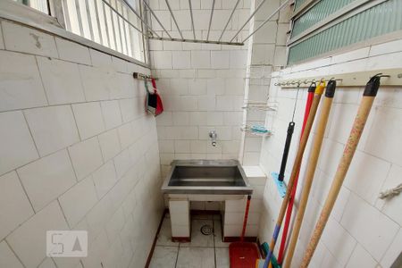 Apartamento à venda com 57m², 2 quartos e sem vaga Apartamento à venda com 57m², 2 quartos e sem vagaÁrea de Serviço