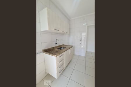 Apartamento para alugar com 58m², 2 quartos e 2 vagasCozinha