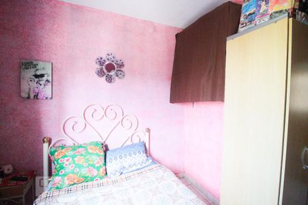 Casa à venda com 315m², 3 quartos e 4 vagas Casa à venda com 315m², 3 quartos e 4 vagasQuarto 2