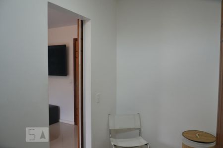 Closet do quarto 1 de casa para alugar com 2 quartos, 140m² em Parada 40, São Gonçalo