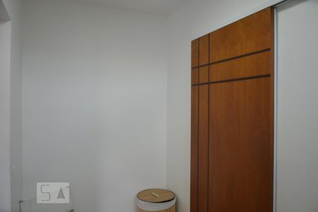 Closet do quarto 1 de casa para alugar com 2 quartos, 140m² em Parada 40, São Gonçalo