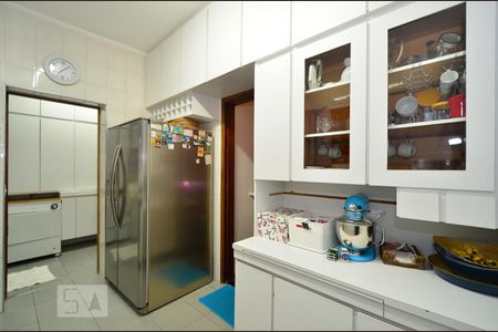 Apartamento à venda com 132m², 4 quartos e 3 vagasCozinha