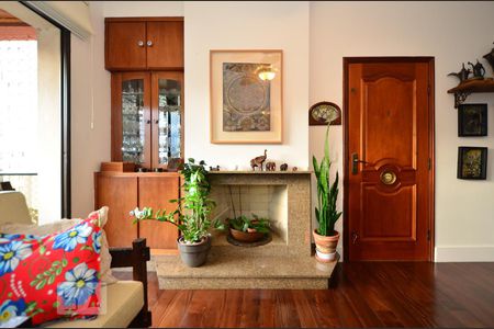 Sala de apartamento à venda com 4 quartos, 132m² em Vila Mariana, São Paulo