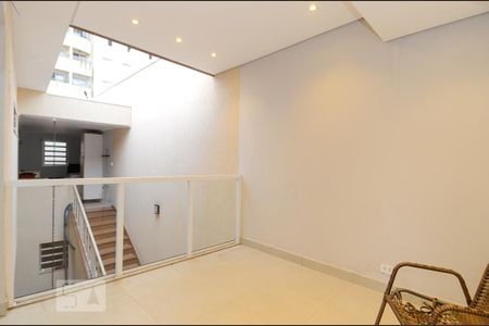 Casa à venda com 411m², 5 quartos e 8 vagasVaranda da Suíte 3