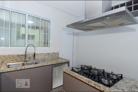 Casa à venda com 411m², 5 quartos e 8 vagasCozinha