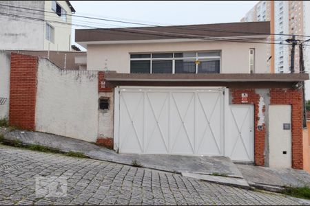 Casa à venda com 411m², 5 quartos e 8 vagasFachada