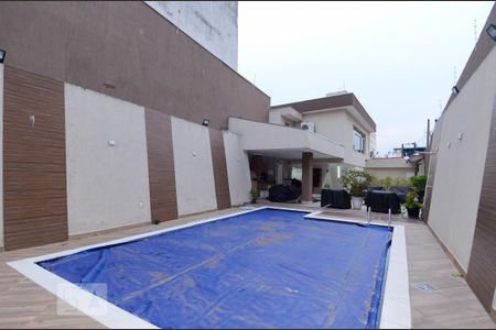 Casa à venda com 411m², 5 quartos e 8 vagasPiscina