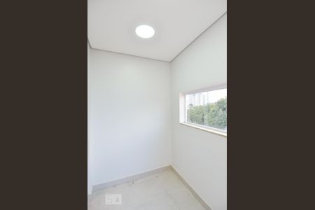 Casa à venda com 411m², 5 quartos e 8 vagasVaranda da Suíte 2