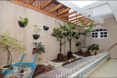 Casa à venda com 411m², 5 quartos e 8 vagasJardim