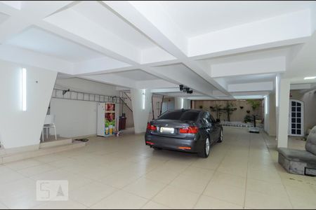 Casa à venda com 411m², 5 quartos e 8 vagasGaragem