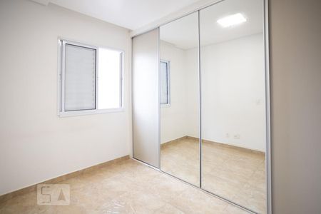 Quarto 1 de apartamento para alugar com 2 quartos, 46m² em Novo Osasco, Osasco
