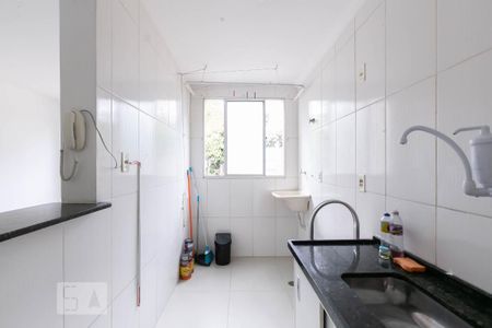 Apartamento à venda com 42m², 2 quartos e sem vaga Apartamento à venda com 42m², 2 quartos e sem vagaCozinha e Área de Serviço