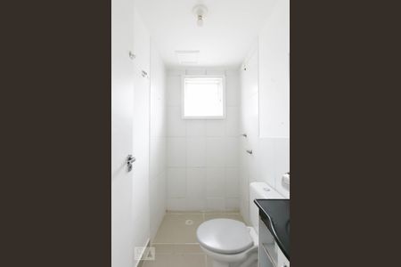 Apartamento à venda com 42m², 2 quartos e sem vaga Apartamento à venda com 42m², 2 quartos e sem vagaBanheiro