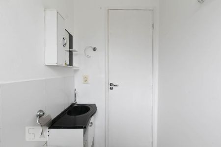 Apartamento à venda com 42m², 2 quartos e sem vaga Apartamento à venda com 42m², 2 quartos e sem vagaBanheiro