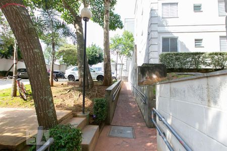 Apartamento à venda com 42m², 2 quartos e sem vaga Apartamento à venda com 42m², 2 quartos e sem vagaÁrea Externa