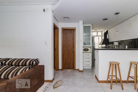 Sala de apartamento à venda com 1 quarto, 48m² em Azenha, Porto Alegre