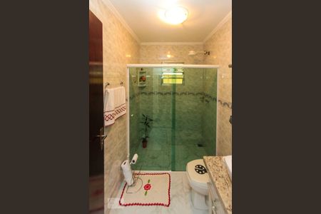 Casa à venda com 230m², 3 quartos e 3 vagasBanheiro 02