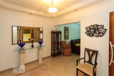 all de Entrada de casa à venda com 3 quartos, 230m² em Jardim Cotiana, São Paulo