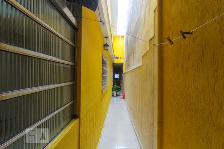 Casa à venda com 230m², 3 quartos e 3 vagasCorredor