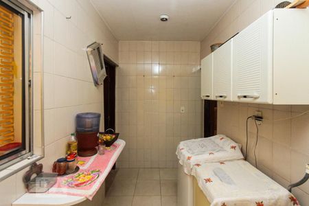 Casa à venda com 230m², 3 quartos e 3 vagasÁrea de Serviço