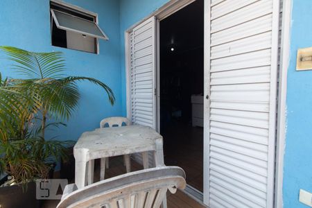 Casa à venda com 114m², 3 quartos e 2 vagas Casa à venda com 114m², 3 quartos e 2 vagasVaranda do quarto 3