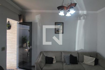 Sala de Estar de casa à venda com 5 quartos, 196m² em São João Batista (venda Nova), Belo Horizonte