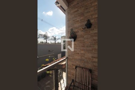 Sala de TV de casa à venda com 5 quartos, 196m² em São João Batista (venda Nova), Belo Horizonte