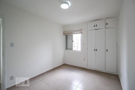 Quarto  de apartamento para alugar com 1 quarto, 38m² em Indianópolis, São Paulo