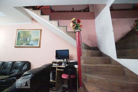 Escada Sala de casa à venda com 1 quarto, 240m² em Cidade Antônio Estêvão de Carvalho, São Paulo