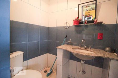 Casa para alugar com 240m², 2 quartos e 2 vagasBanheiro 2