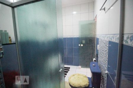 Casa para alugar com 240m², 2 quartos e 2 vagasBanheiro da Suíte