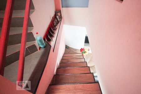 Escada/Sala de casa à venda com 1 quarto, 240m² em Cidade Antônio Estêvão de Carvalho, São Paulo