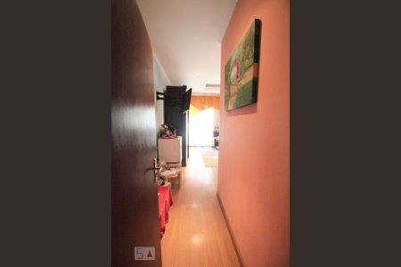 Casa para alugar com 240m², 2 quartos e 2 vagasCorredor Suite