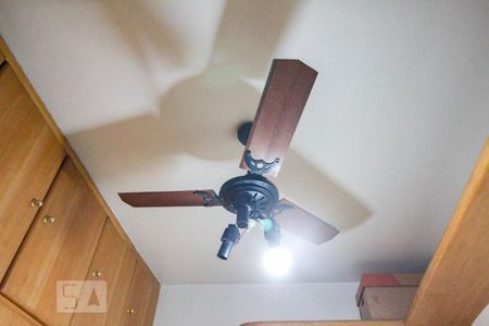 Casa à venda com 150m², 3 quartos e 3 vagasquarto 2