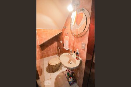 Casa à venda com 150m², 3 quartos e 3 vagaslavabo