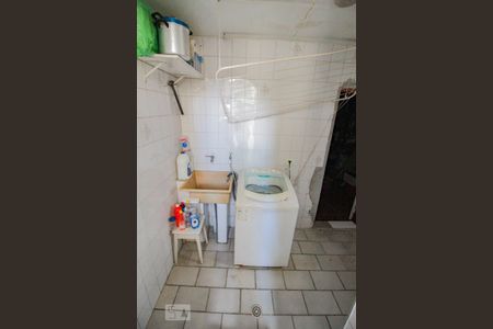 Casa à venda com 150m², 3 quartos e 3 vagasarea de serviço