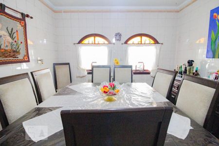 Casa à venda com 150m², 3 quartos e 3 vagascopa