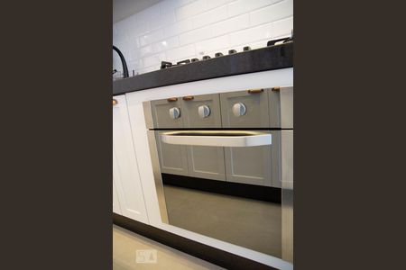 Apartamento à venda com 72m², 2 quartos e 2 vagasDetalhe cozinha