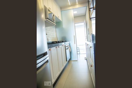 Apartamento à venda com 72m², 2 quartos e 2 vagasCozinha - Armários