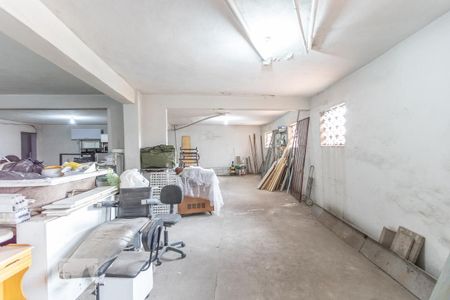 Casa à venda com 500m², 3 quartos e NaN vagasEspaço Subsolo