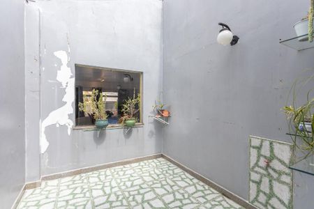 Jardim de casa à venda com 3 quartos, 500m² em Vila Romana, São Paulo