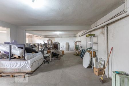 Casa à venda com 500m², 3 quartos e NaN vagasEspaço Subsolo