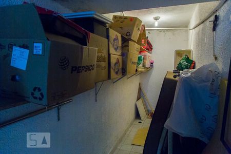 Casa à venda com 330m², 3 quartos e 2 vagasÁrea de serviço - Despensa