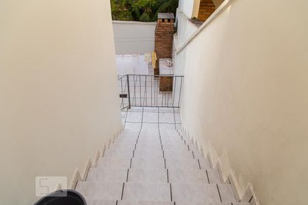 Casa à venda com 330m², 3 quartos e 2 vagasCorredor lateral