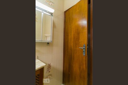 Casa à venda com 330m², 3 quartos e 2 vagasBanheiro da suíte