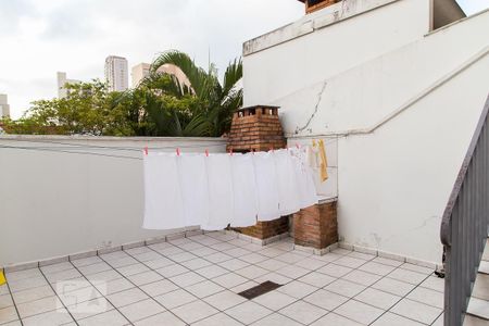 Casa à venda com 330m², 3 quartos e 2 vagasQuintal