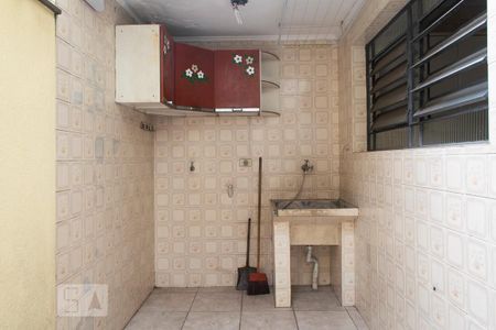 Casa à venda com 85m², 2 quartos e 2 vagas Casa à venda com 85m², 2 quartos e 2 vagasárea de serviço