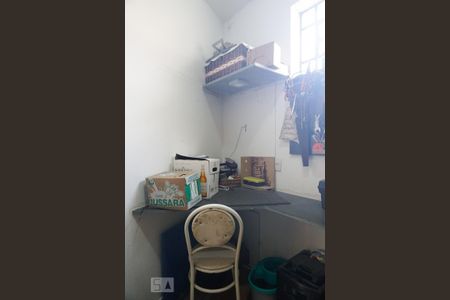 Casa à venda com 154m², 3 quartos e 4 vagasQuarto de Serviço