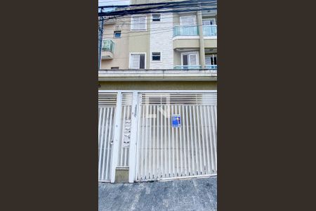 Apartamento para alugar com 53m², 2 quartos e 1 vaga Apartamento para alugar com 53m², 2 quartos e 1 vagaFachada